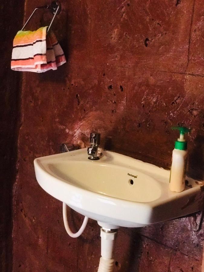 Rohan Homestay By Traviget Hospitality, Dapoli-Konkan Harnai Luaran gambar